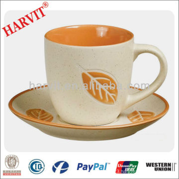 220CC Yellow Leaf Pattern Ceramic Hand-Painting Tea Cup And Saucer FDA Approved